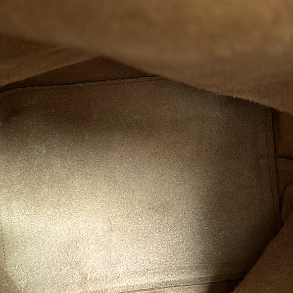 Cuyana Leather Backpack Brown/Caramel - Picture 11 of 16